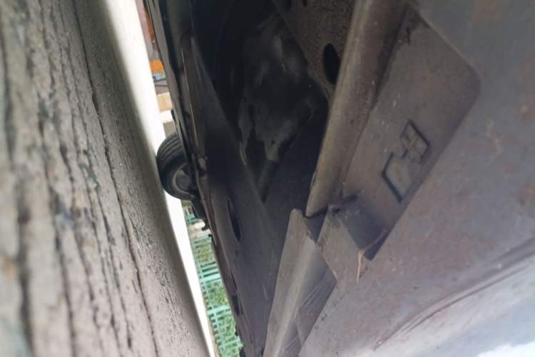 Used Volvo V40 2017 T3 Zhiya Edition Chassis Front Left