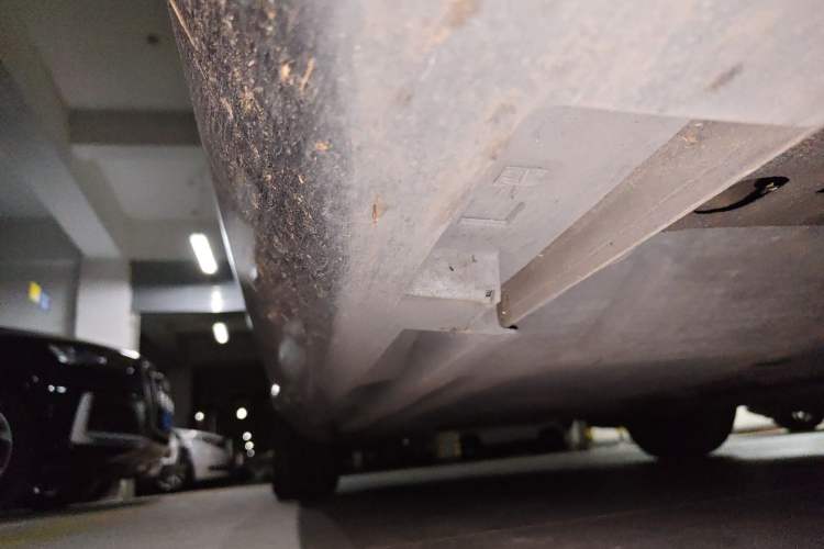 Used Volvo V40 2017 T3 Zhiyi Edition Chassis Front Right