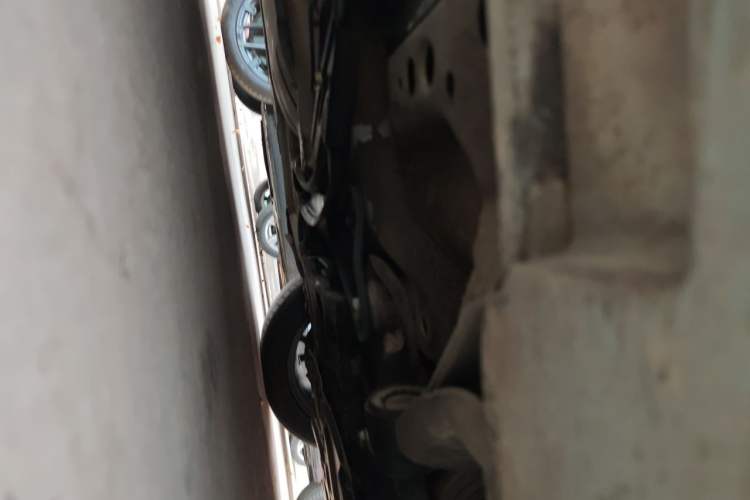 Used Volvo V40 2017 T3 Zhiyi Edition Chassis Front Right