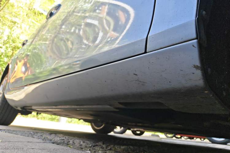 Used Volvo V40 2017 T3 Zhiya Edition Chassis Front Right