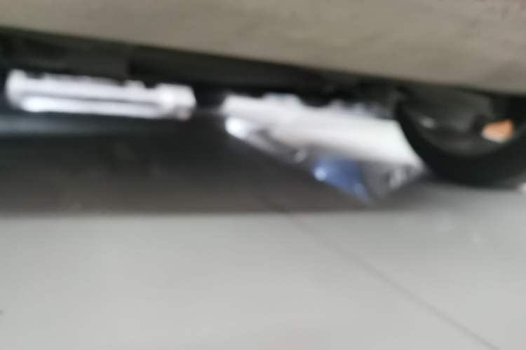 Used Volvo V40 2017 T3 Zhiya Edition Chassis Front Right