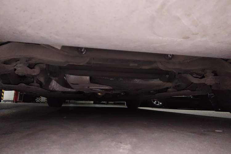 Used Volvo V40 2017 T3 Zhiyi Edition Chassis Rear