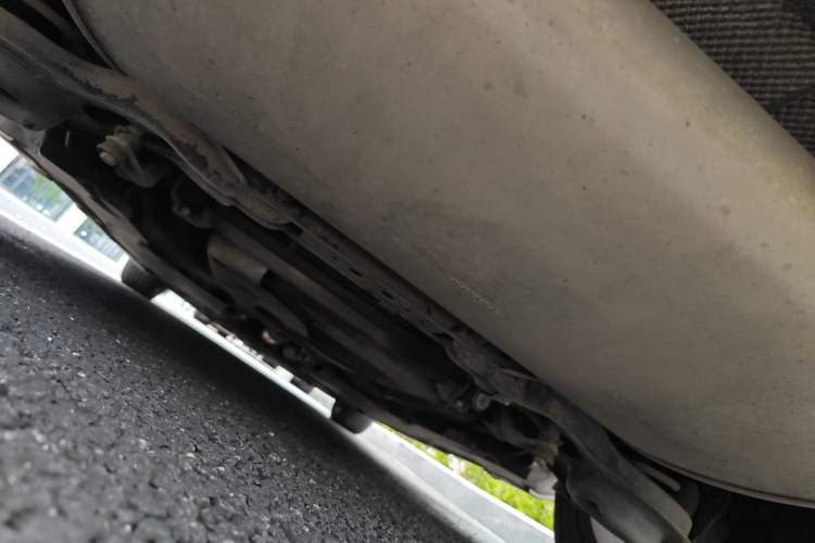 Used Volvo V40 2017 T3 Zhiyi Edition Chassis Rear