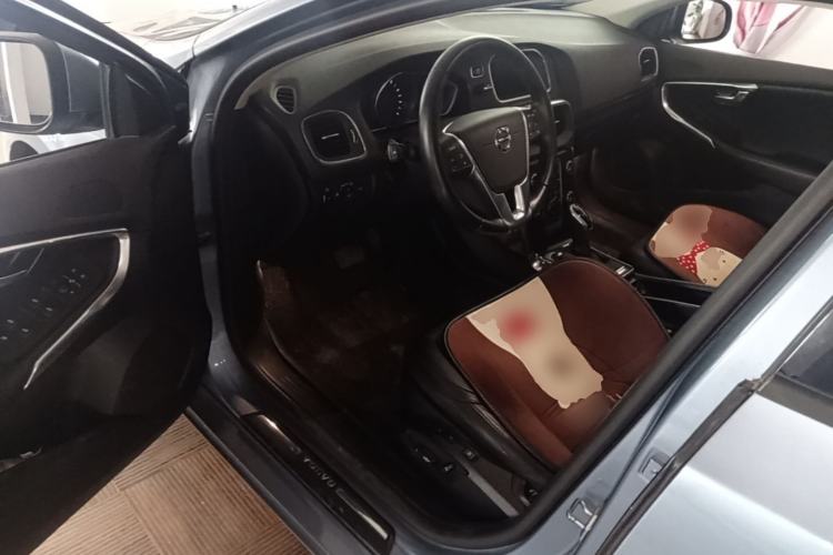 Used Volvo V40 2017 T3 Zhiyi Edition Driver Seat