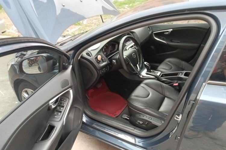 Used Volvo V40 2017 T3 Zhiya Edition Driver Seat