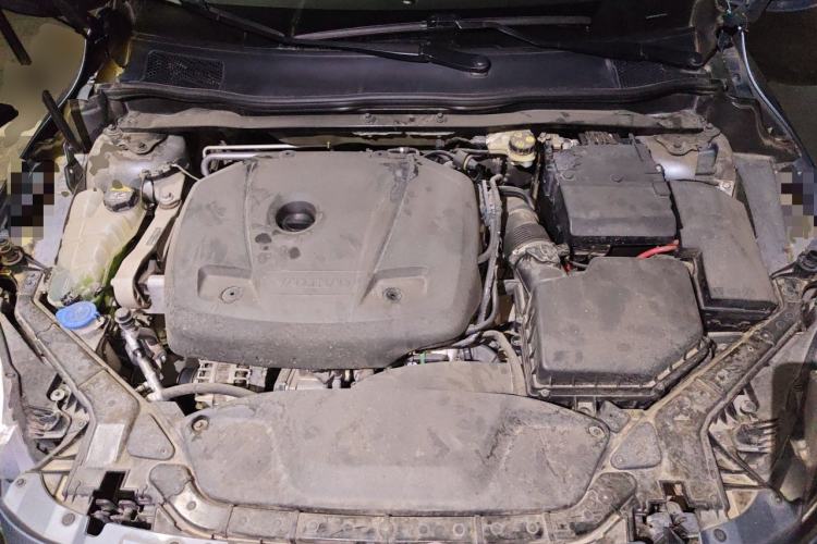 Used Volvo V40 2017 T3 Zhiyi Edition Engine Bay
