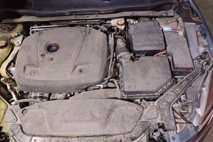Used Volvo V40 2017 T3 Zhiyi Edition Engine Bay Left