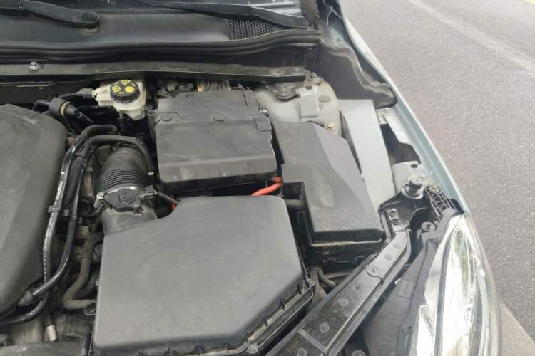 Used Volvo V40 2017 T3 Zhiyi Edition Engine Bay Left