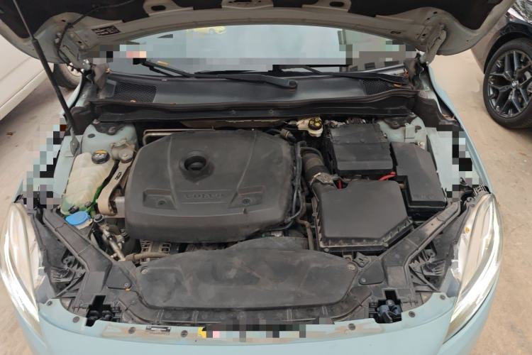 Used Volvo V40 2017 T3 Zhiyi Edition Engine Bay