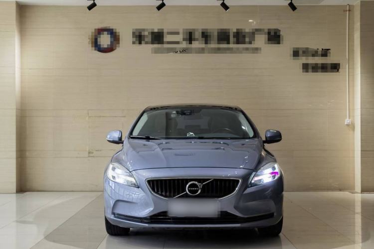 Used Volvo V40 2017 T3 Zhiyi Edition Exterior 1