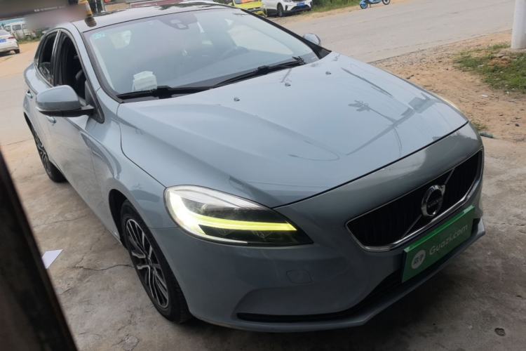 Used Volvo V40 2017 T3 Zhiyi Edition Exterior 1