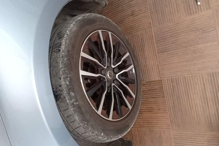 Used Volvo V40 2017 T3 Zhiyi Edition Exterior 2
