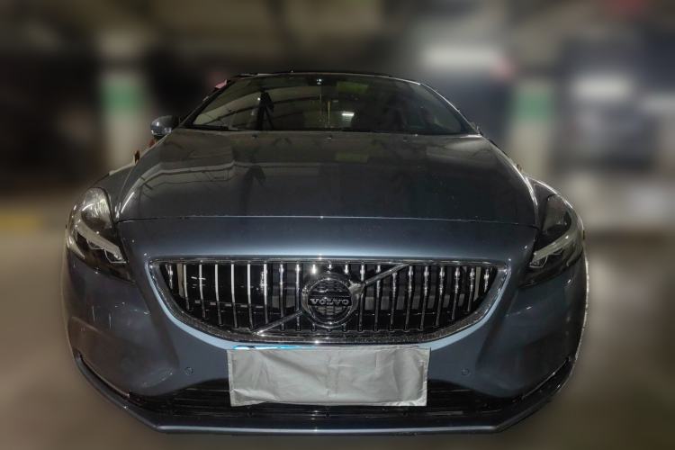 Used Volvo V40 2017 T3 Zhiya Edition Front