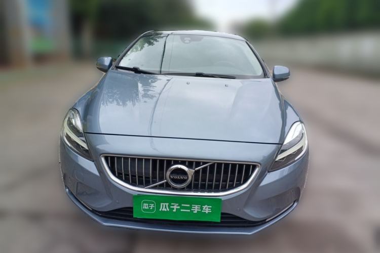 Used Volvo V40 2017 T3 Zhiya Edition Front