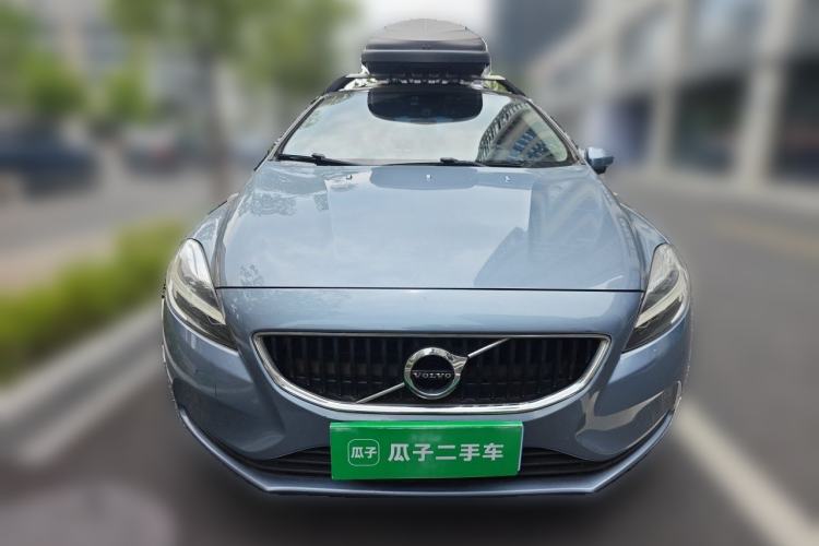 Used Volvo V40 2017 T3 Zhiyi Edition Front