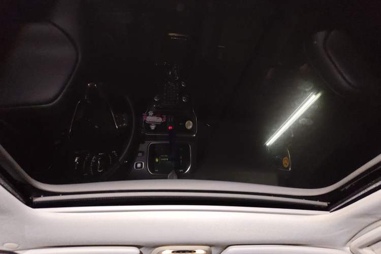 Used Volvo V40 2017 T3 Zhiyi Edition Headliner