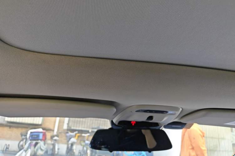 Used Volvo V40 2017 T3 Zhiya Edition Headliner