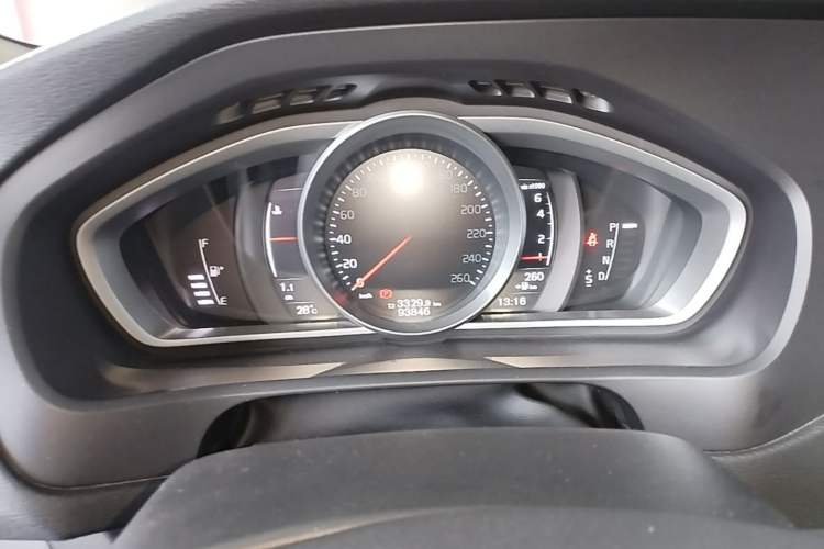 Used Volvo V40 2017 T3 Zhiya Edition Instrument Cluster