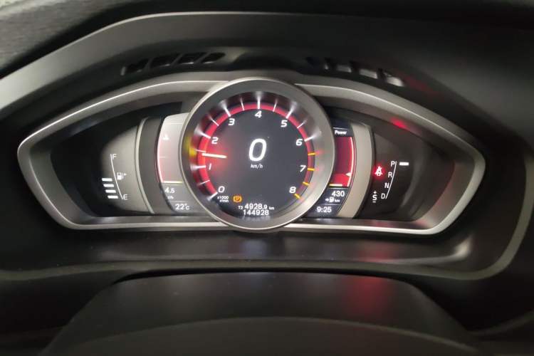 Used Volvo V40 2017 T3 Zhiya Edition Instrument Cluster