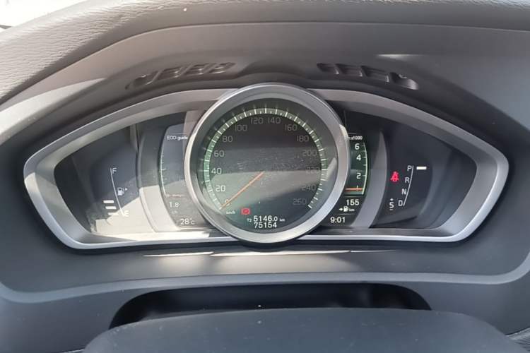 Used Volvo V40 2017 T3 Zhiya Edition Instrument Cluster