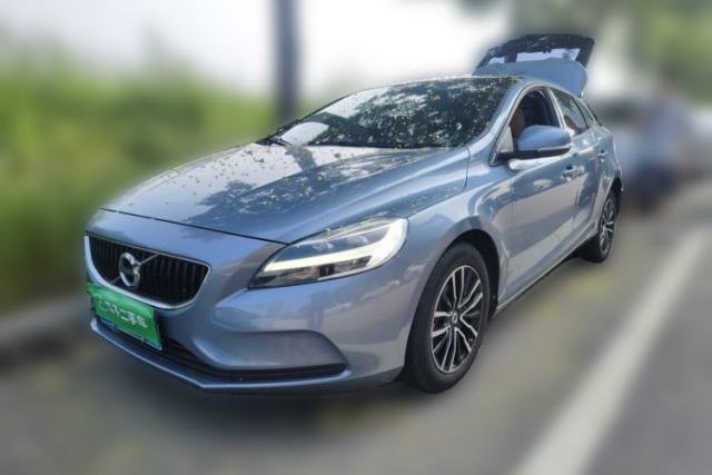Used Volvo V40 2017 T3 Zhiyi Edition