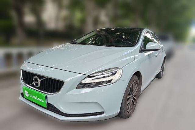 Used Volvo V40 2017 T3 Zhiyi Edition