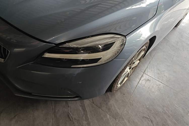 Used Volvo V40 2017 T3 Zhiyi Edition Left Front Headlight