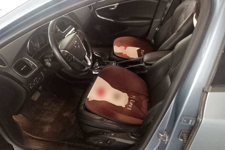 Used Volvo V40 2017 T3 Zhiyi Edition Left Front Seat