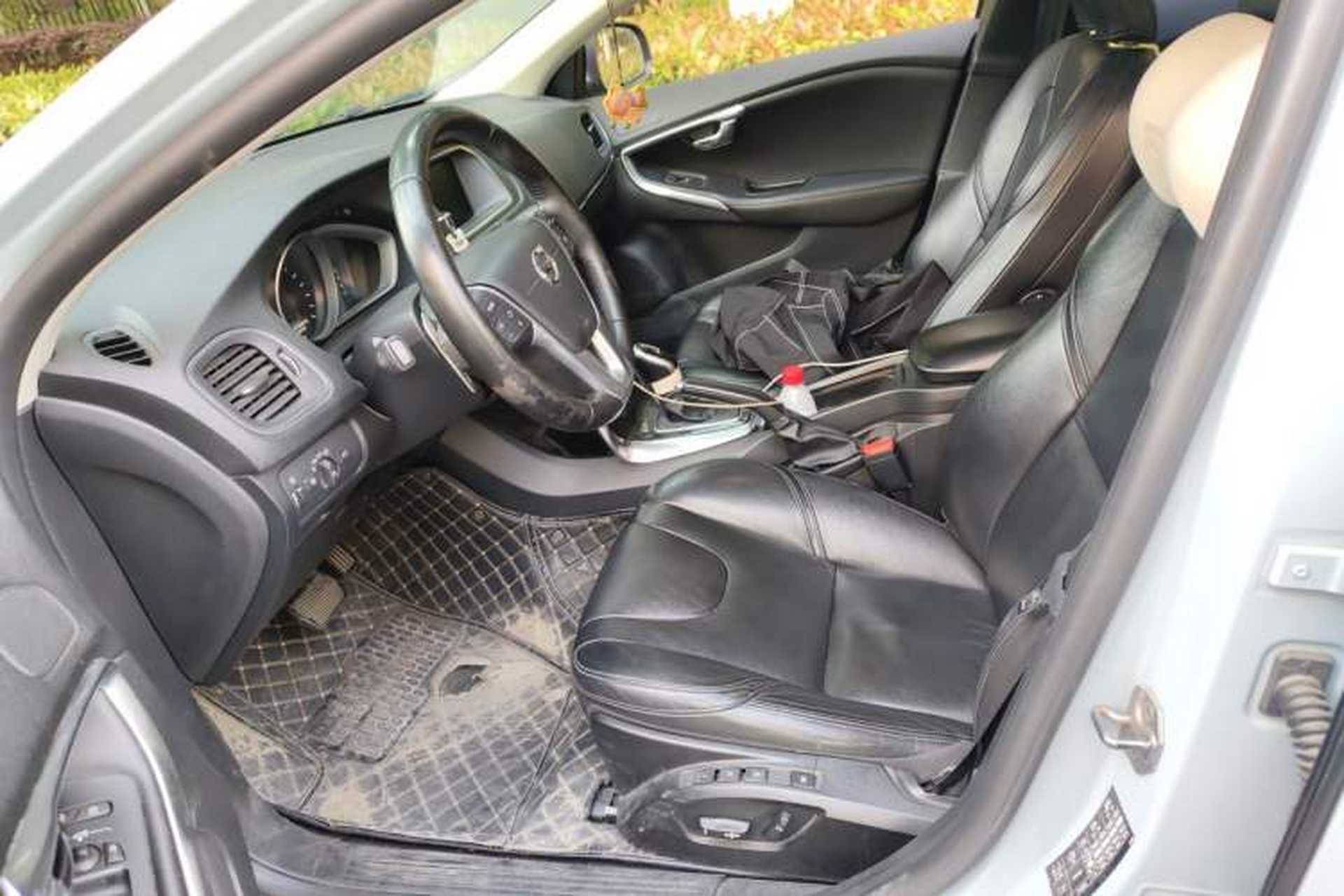 Used Volvo V40 2017 T3 Zhiyi Edition Left Front Seat