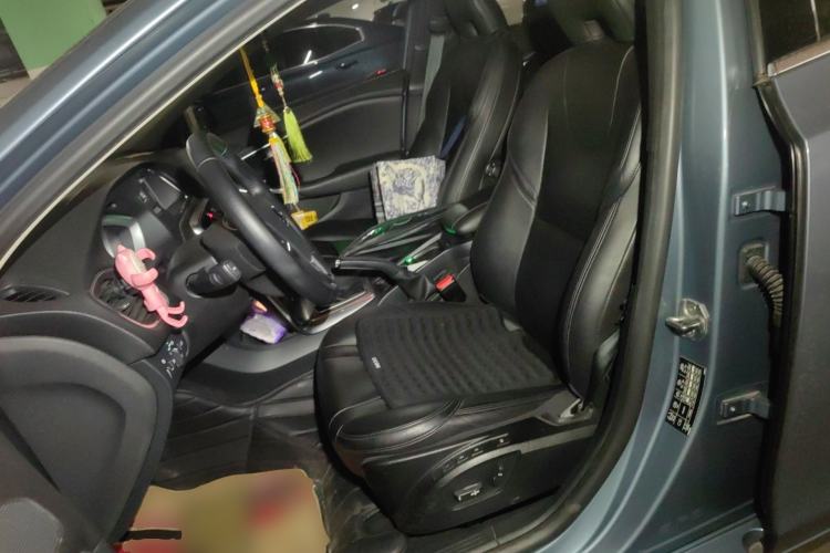 Used Volvo V40 2017 T3 Zhiya Edition Left Front Seat