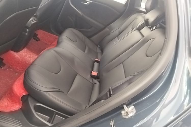 Used Volvo V40 2017 T3 Smart Edition Left Rear Seat