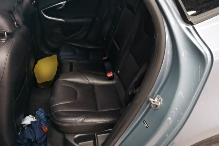 Used Volvo V40 2017 T3 Zhiyi Edition Left Rear Seat