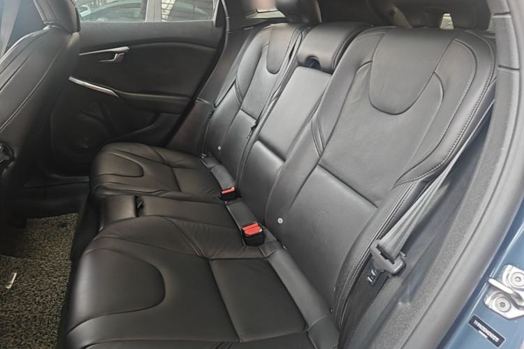 Used Volvo V40 2017 T3 Zhiyi Edition Left Rear Seat
