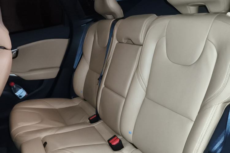 Used Volvo V40 2017 T3 Zhiyi Edition Left Rear Seat
