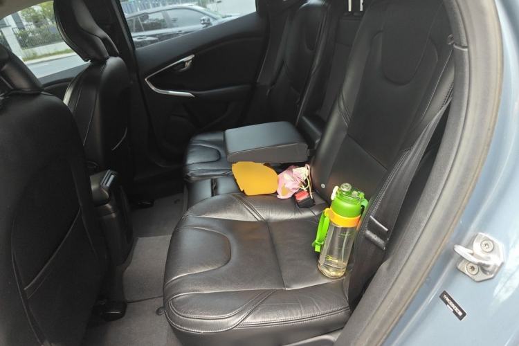 Used Volvo V40 2017 T3 Zhiyi Edition Left Rear Seat
