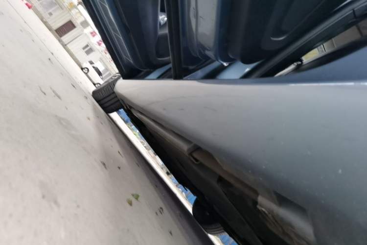 Used Volvo V40 2017 T3 Zhiyi Edition Left Side Sill