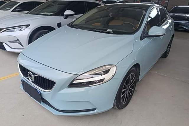 Used Volvo V40 2017 T3 Zhiyi Edition