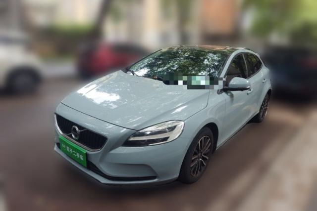Used Volvo V40 2017 T3 Zhiyi Edition