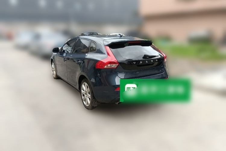 Used Volvo V40 2017 T3 Zhiya Edition Rear Left 45 Deg