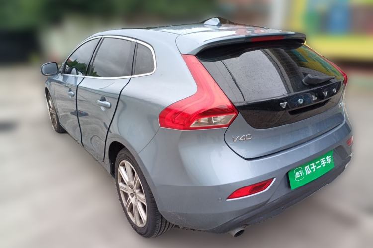 Used Volvo V40 2017 T3 Zhiya Edition Rear Left 45 Deg