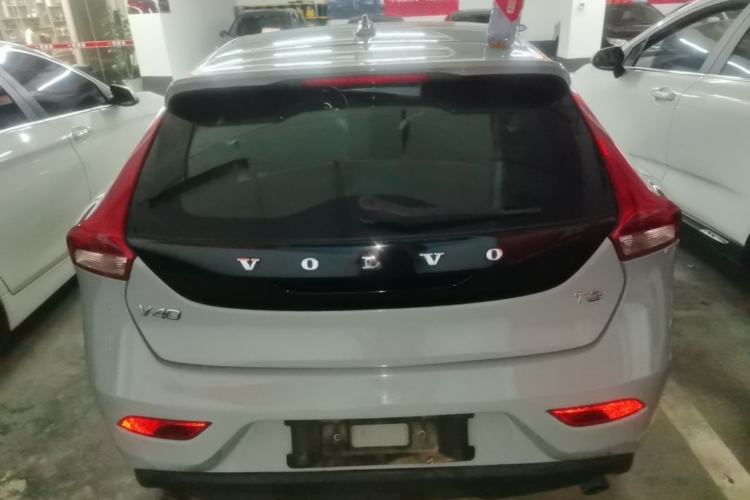 Used Volvo V40 2017 T3 Zhiyi Edition Rear