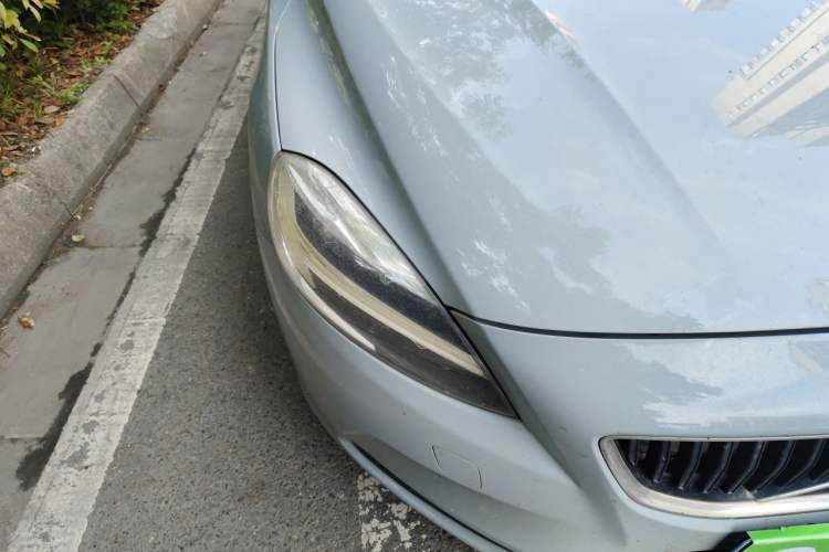 Used Volvo V40 2017 T3 Zhiyi Edition Right Front Headlight