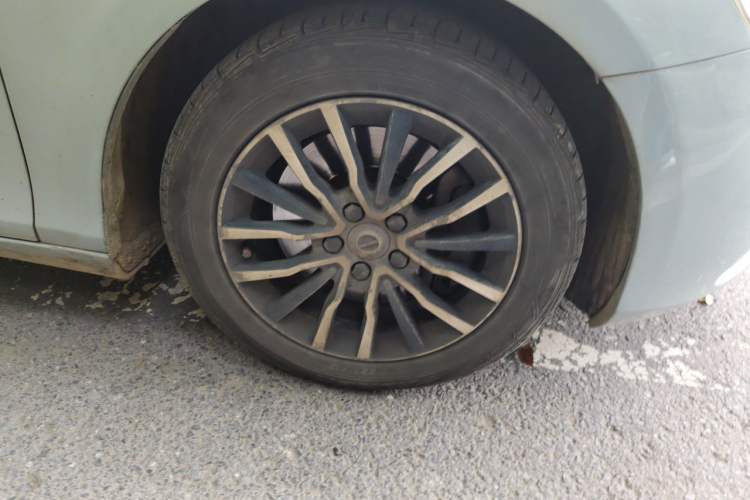 Used Volvo V40 2017 T3 Zhiyi Edition Right Front Wheel Hub