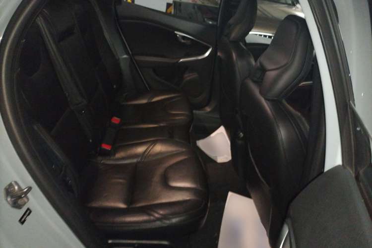 Used Volvo V40 2017 T3 Zhiya Edition Right Rear Seat