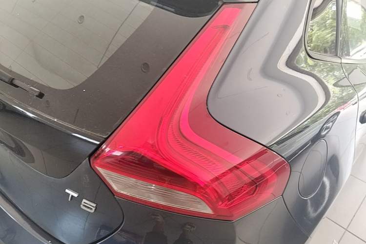 Used Volvo V40 2017 T3 Smart Edition Right Rear Taillight