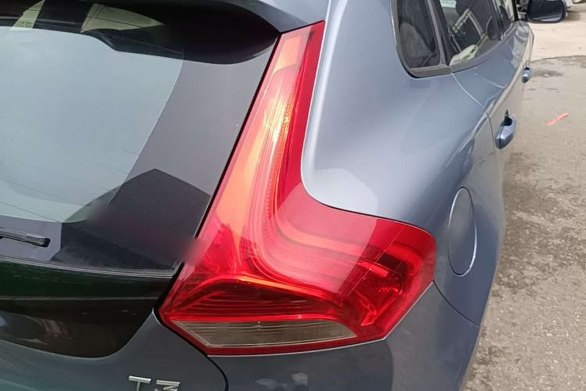 Used Volvo V40 2017 T3 Zhiyi Edition Right Rear Taillight