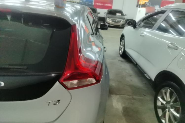 Used Volvo V40 2017 T3 Zhiyi Edition Right Rear Taillight