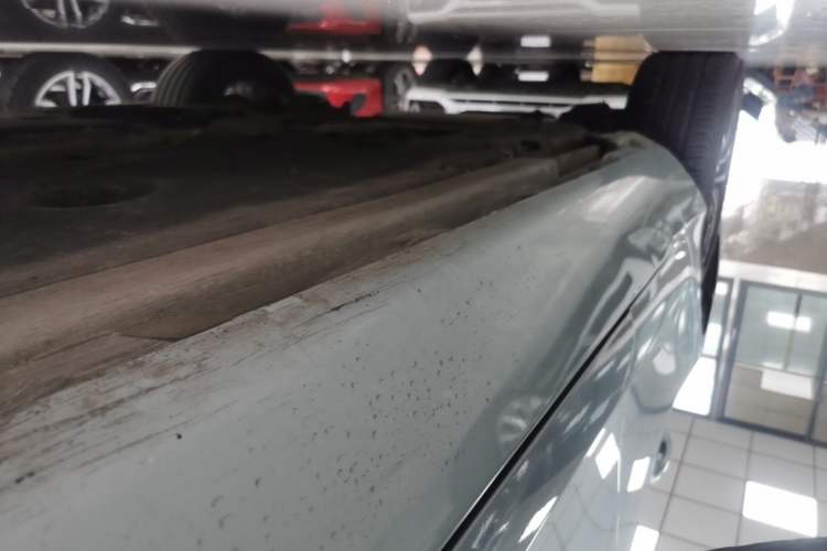 Used Volvo V40 2017 T3 Zhiyi Edition Right Side Sill