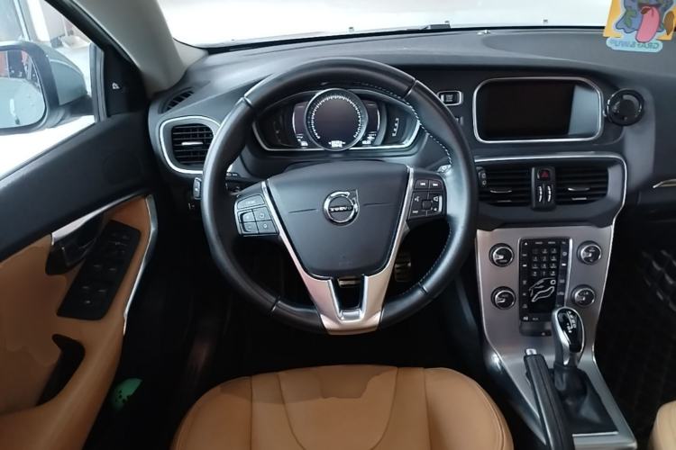 Used Volvo V40 2017 T3 Zhiya Edition Steering Wheel