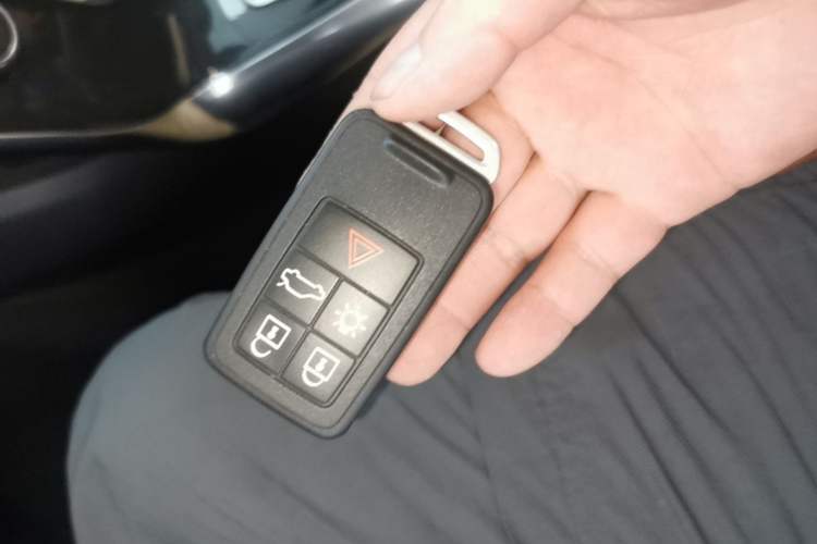 Used Volvo V40 2017 T3 Zhiyi Edition Vehicle Key